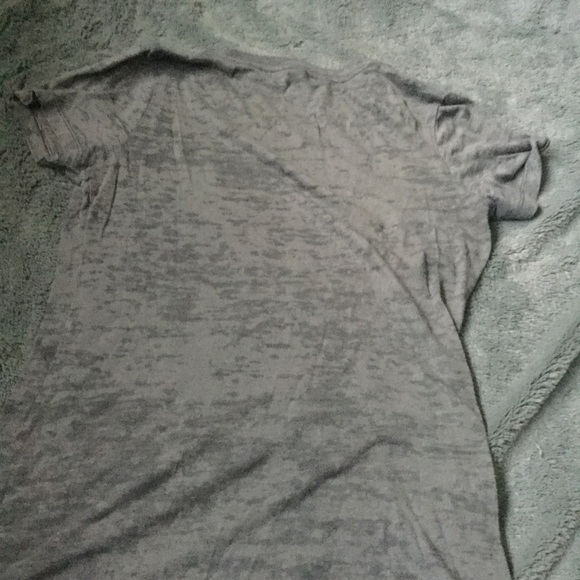 Gray Tee - Picture 4 of 4