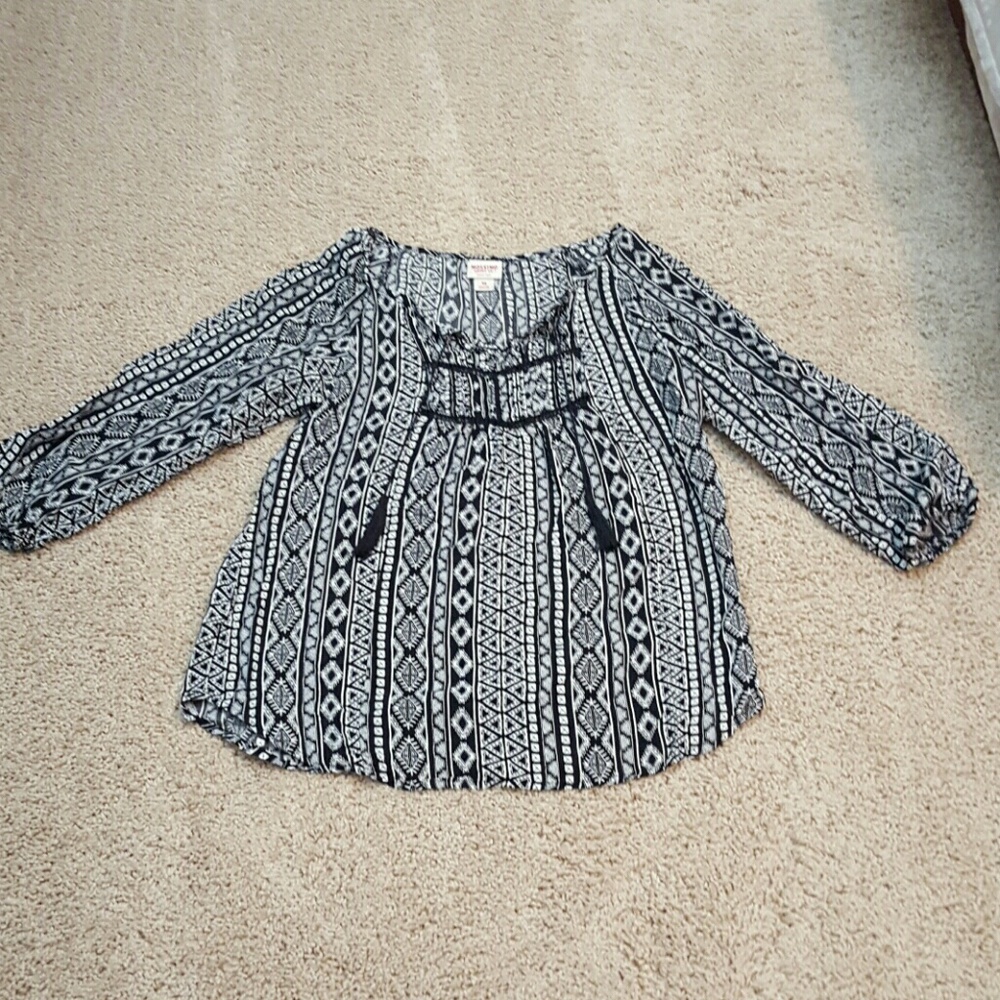 Mossimo peasant bohemian top