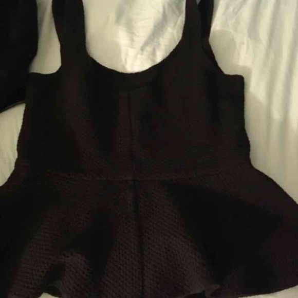EUC Anthropology Peplum Tank - Picture 3 of 5