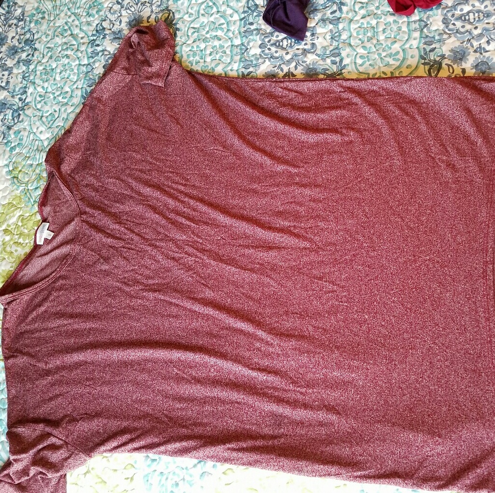 Lularoe small Irma red heathered.