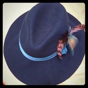 Beautiful turquoise Asos hat.