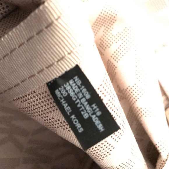 SOLD - Picture 2 of 4