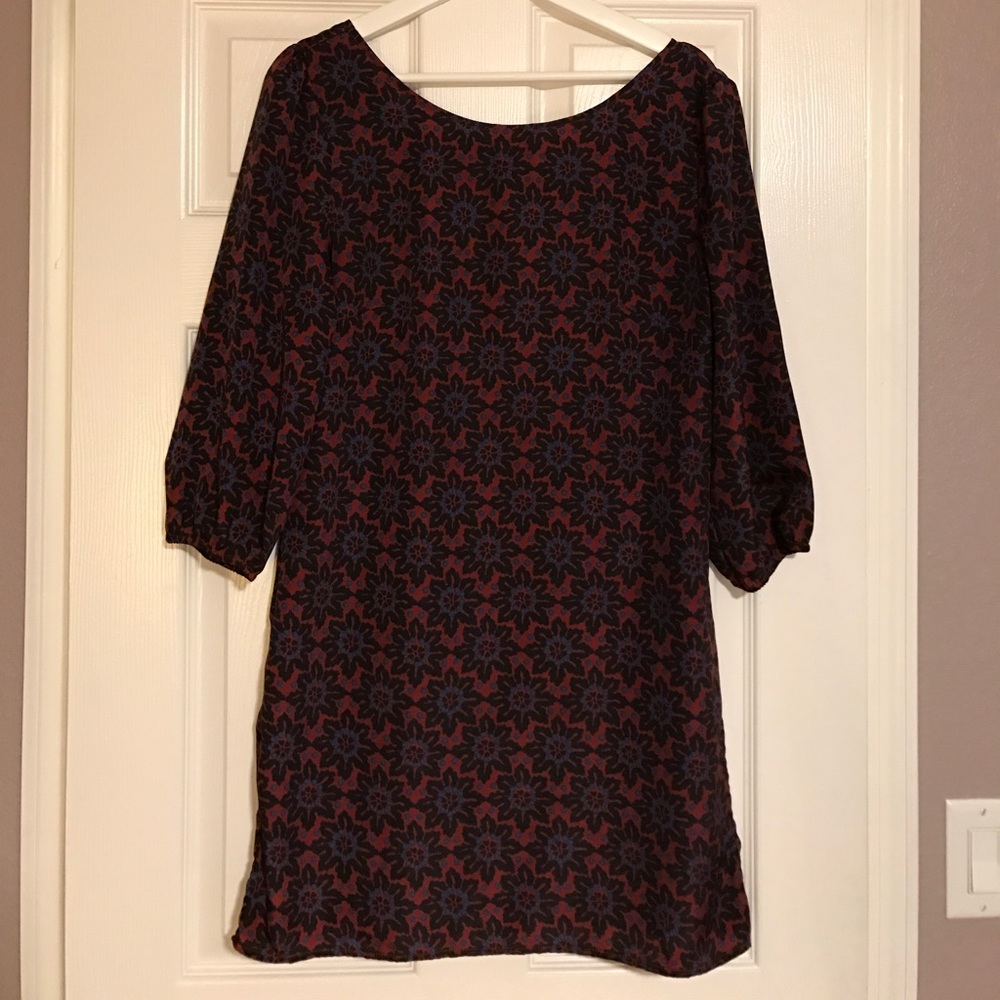 Francesca's Printed Shift Flower Dress