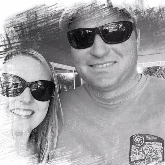 Meet your Posher, Kelli - Picture 1 of 1