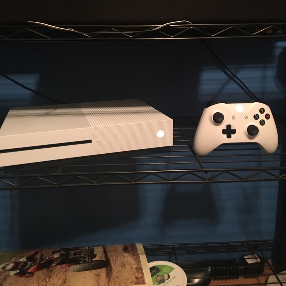 White Xbox one S with over 15 games.