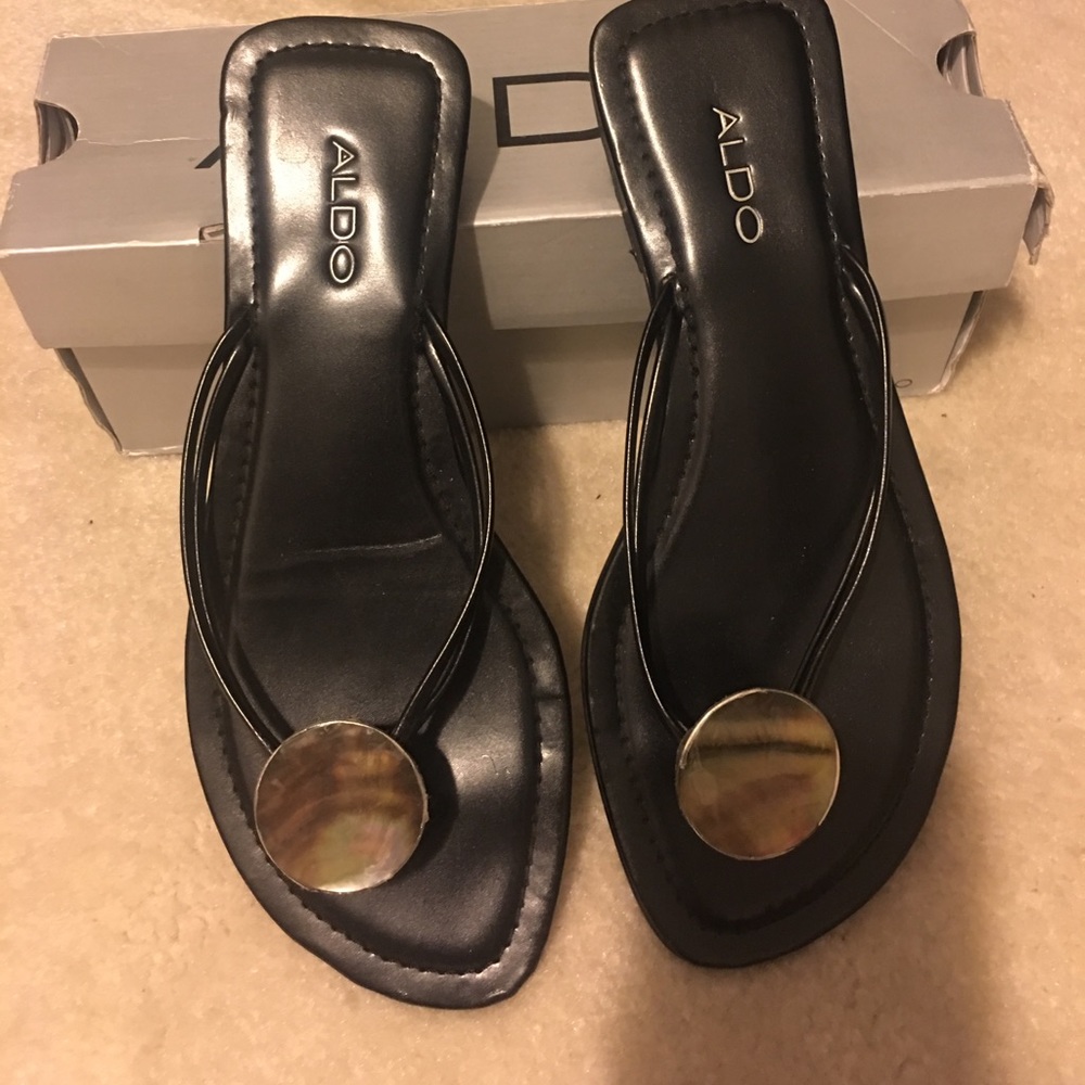 Aldo Sandals