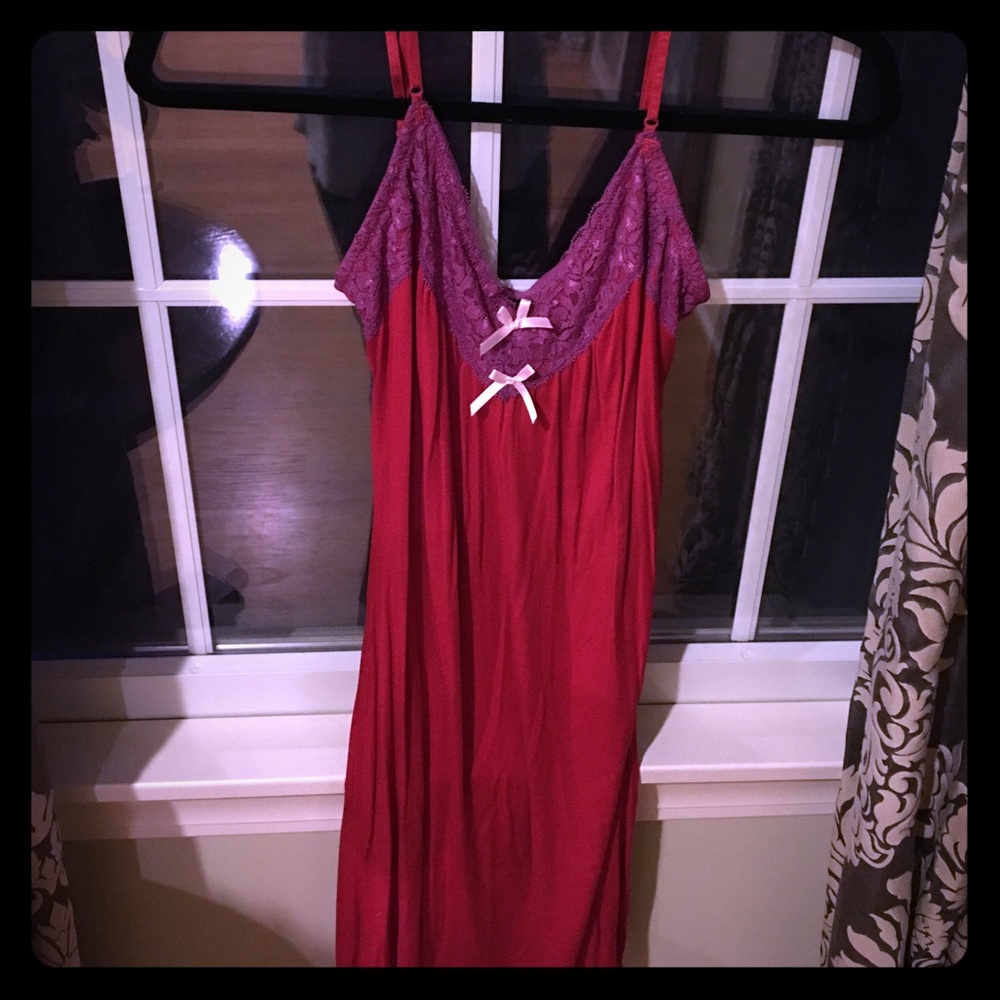 Lingerie slips