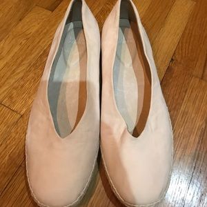 Eileen Fisher flats