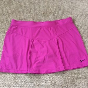 Nike dryfit skort