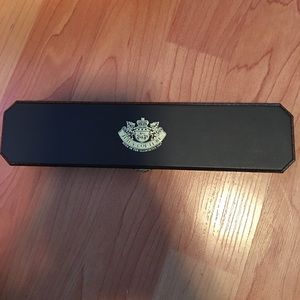 🌟 DONATING SOON 🌟 Free w/ $15 purchase