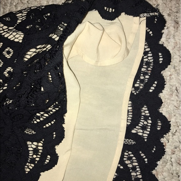 💜FREE PEOPLE💜Deep V-Neck Sleeveless Lace Dress - Picture 5 of 8