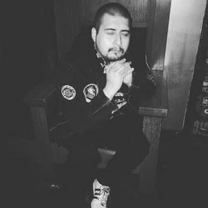 Meet your Posher, Jonathan