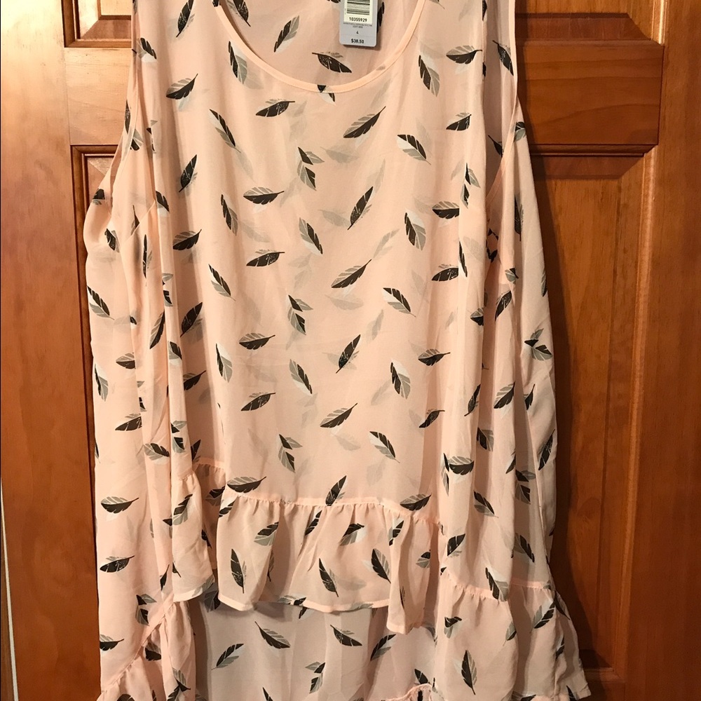 Pretty light pink, chiffon, hi-low tank