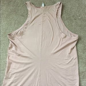 Under Armour muscle workout tank