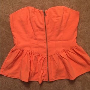 Forever 21 Exclusive Front-zip Strapless Peplum