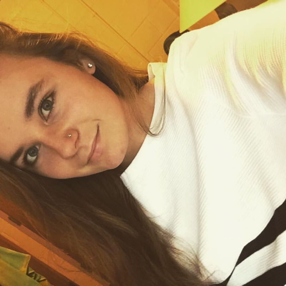 Meet your Posher, Veronika