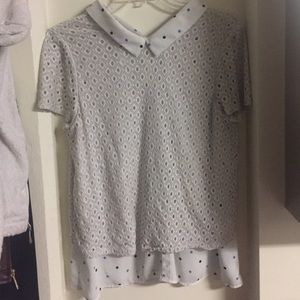 Short sleeve polka dot collar shirt