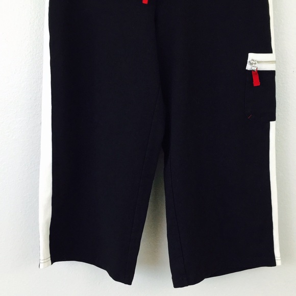 Loft Black Color Block Capri Pants! - Picture 6 of 8