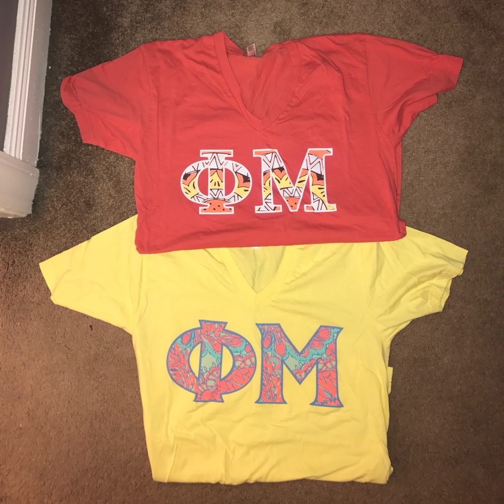 Phi Mu V-neck t's