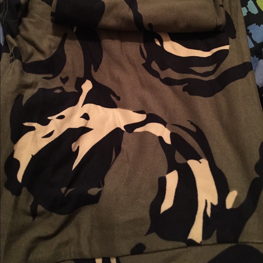New LuLaRoe leggings TC