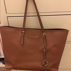 Michael Kors Tote