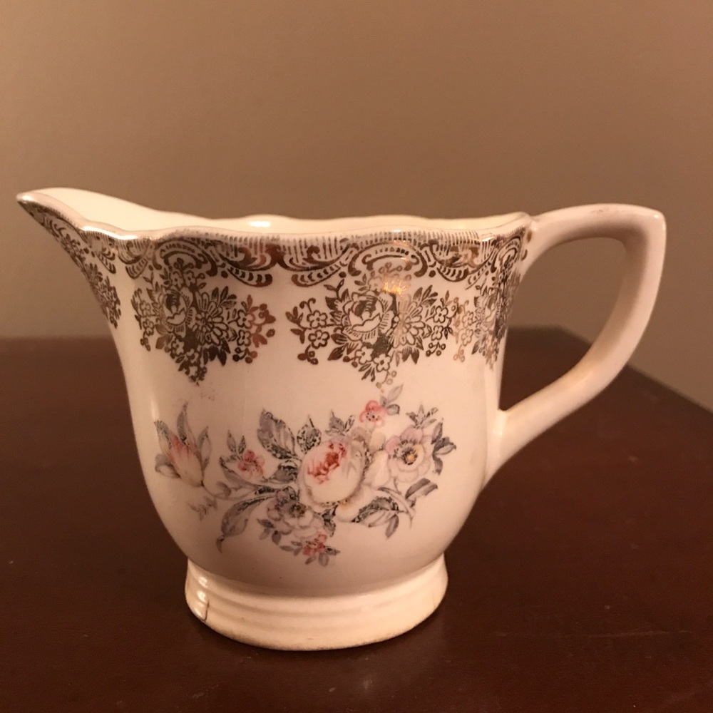 22 Karat Gold tea cup