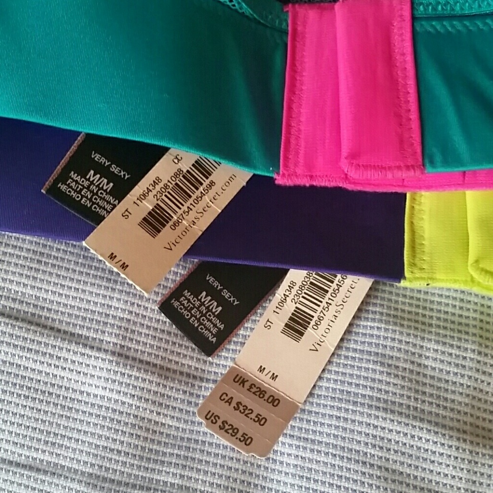 2 Victoria Secrets Bralette's - Picture 2 of 4