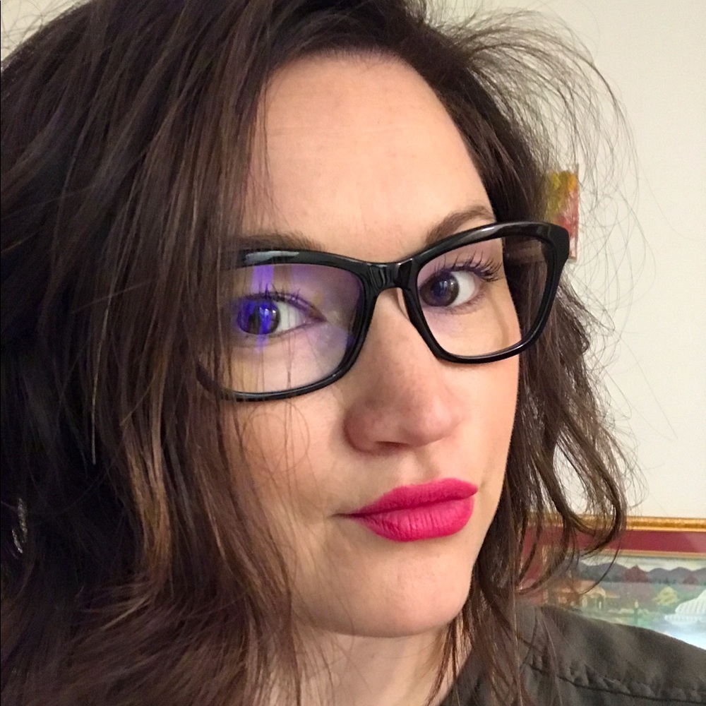 Meet your Posher, Sara