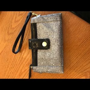 Steve Madden wristlet wallet