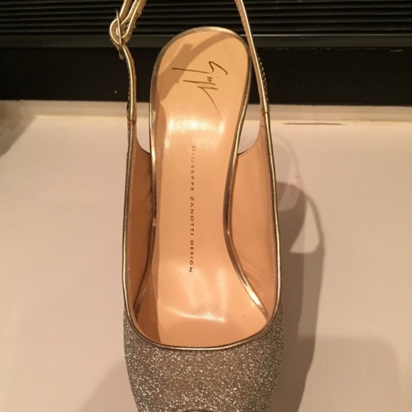 Giuseppe Zanotti peep toe pump - Picture 4 of 4