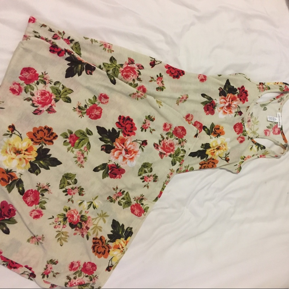 Cream Floral Maxi Dress