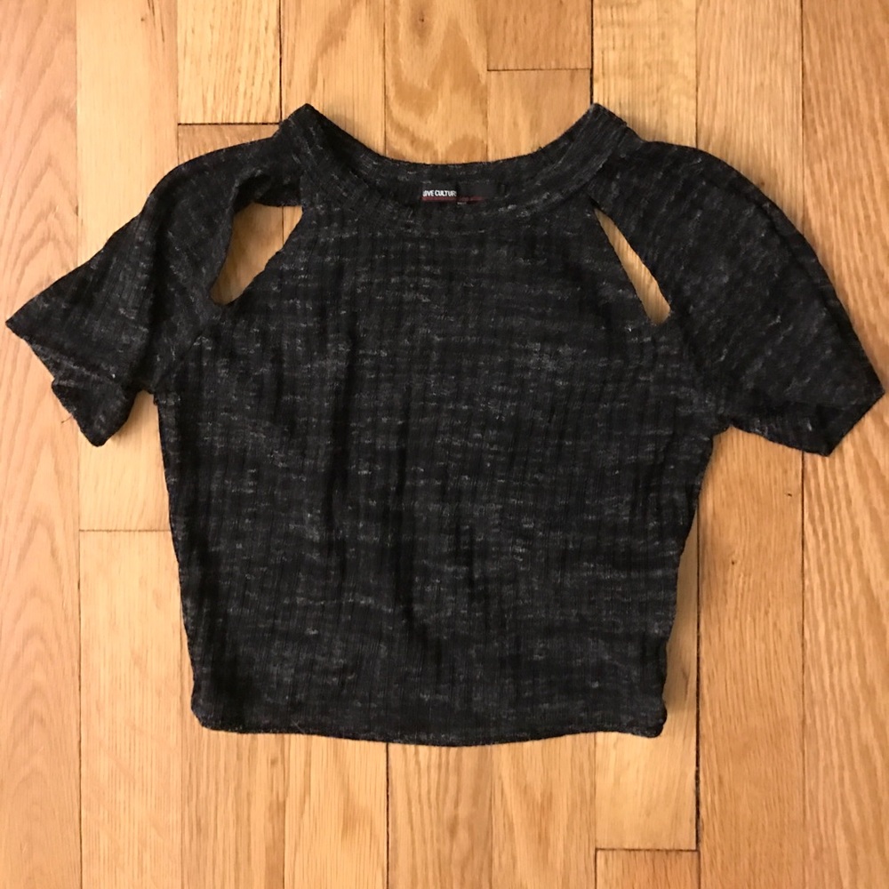 heather gray crop top