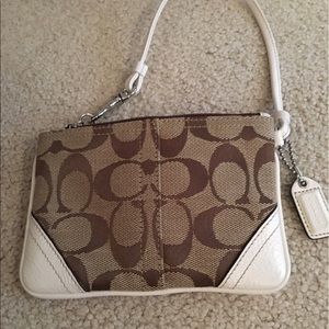 NWT Coach Wristlet