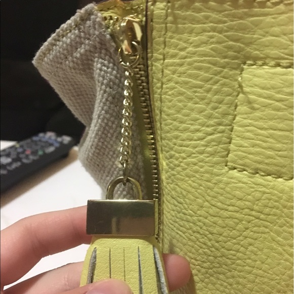 Yellow Leather and Linen Kate Landry Zipper Purse! - Picture 3 of 6