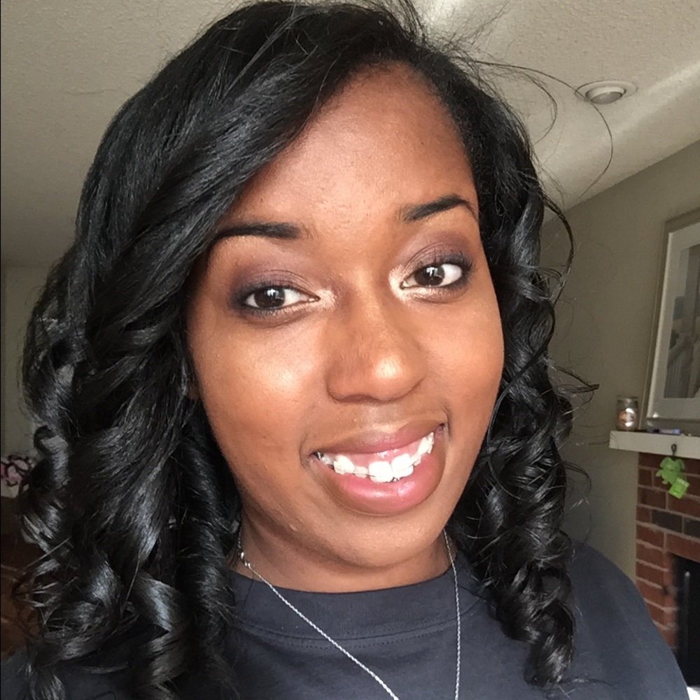 Meet your Posher, Jocelyn