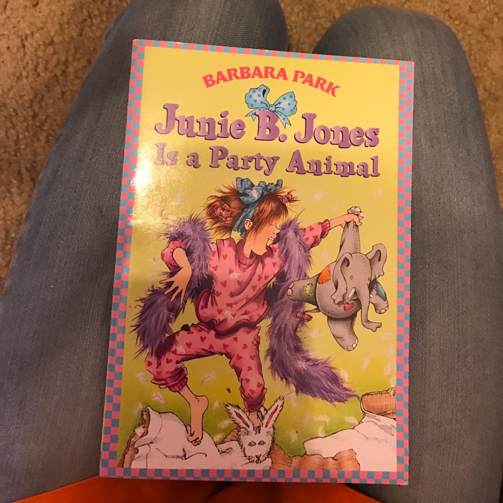 Books! 📚 - Picture 8 of 8