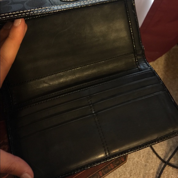 SOLD Coach Wallet - Classic Jacquard Monogram - Picture 3 of 4