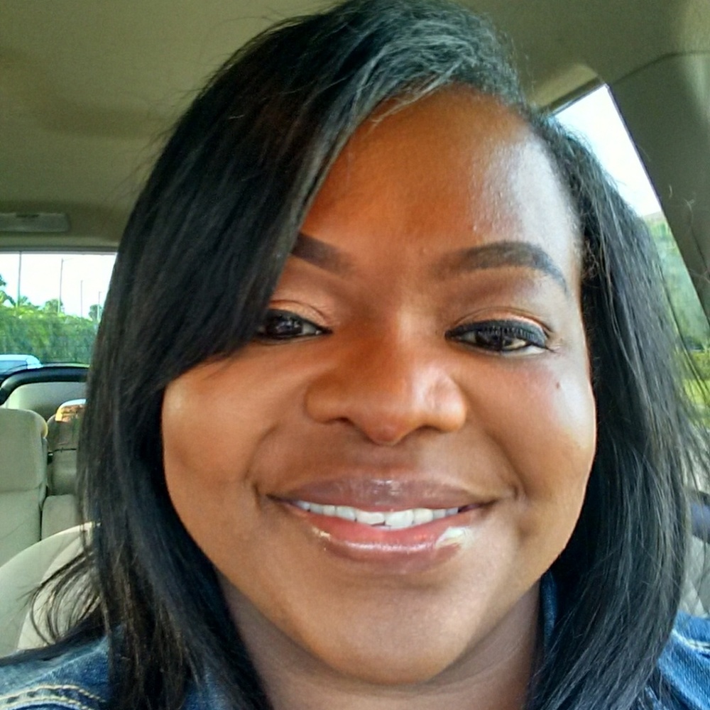 Meet your Posher, Malika