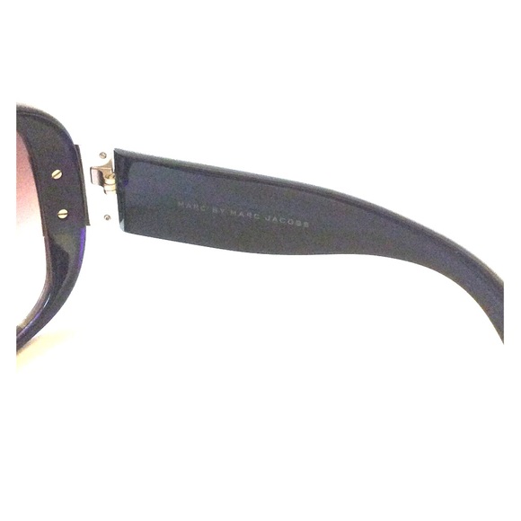 MARC BY Marc Jacobs sunglasses - Picture 5 of 8