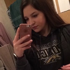 Meet your Posher, Madison