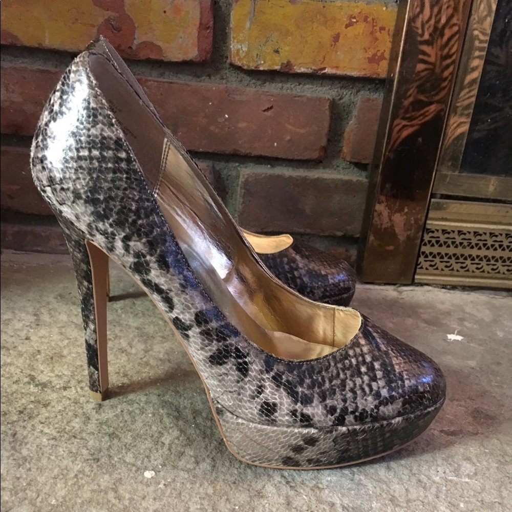 Snakeskin Stiletto Pumps Size 10 Blake Scott
