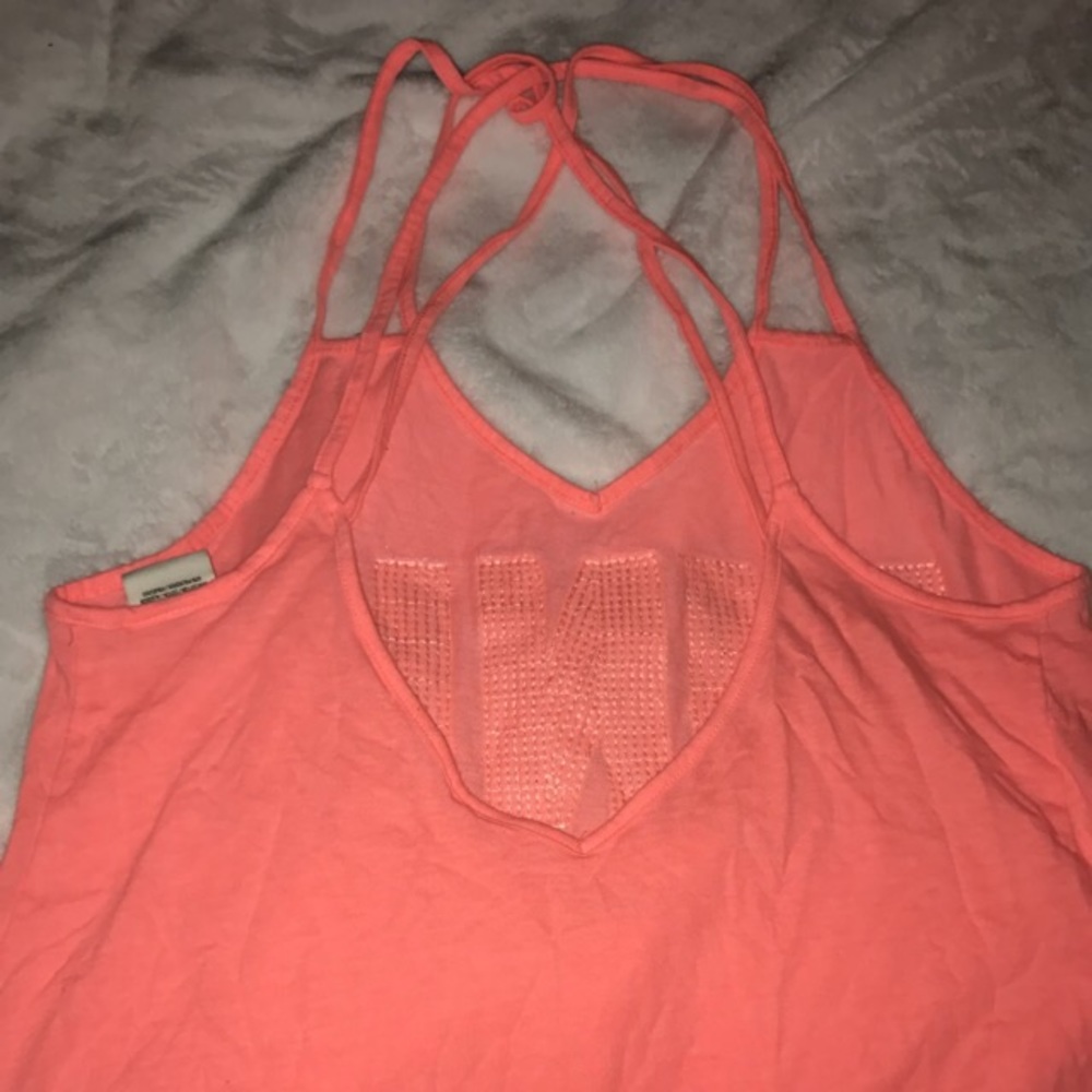 Tank top - Picture 2 of 3