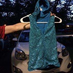 Sequin sleeveless hoodie