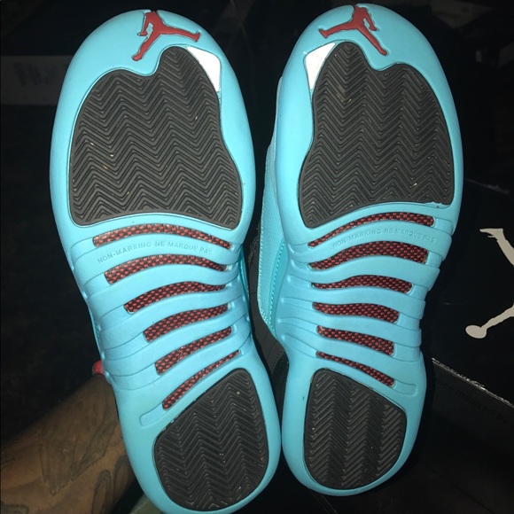 Air Jordan 12 Retro sz 6.5 with receipt main image 4