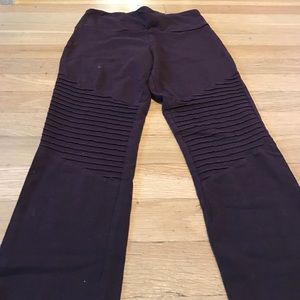 Ankle pants