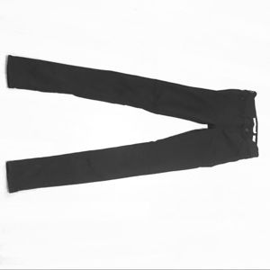 Black skinny pants