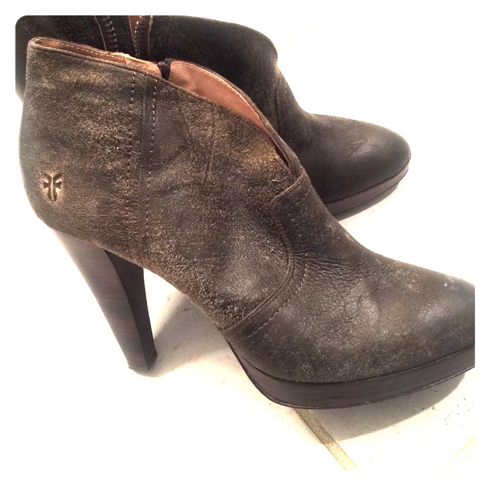 Frey Harlow Campus Bootie 9.5