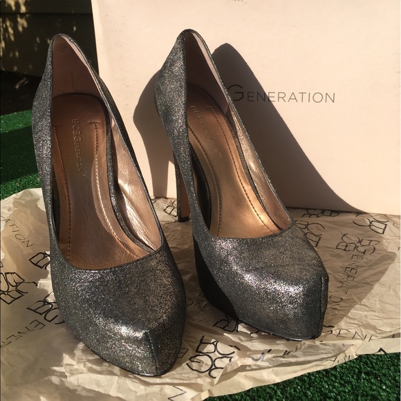 BCBG Metallic Suede (platform pump shoes) - Picture 5 of 5