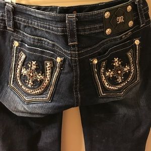 Straight leg Miss Me jeans💙