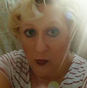 Meet your Posher, Theresa